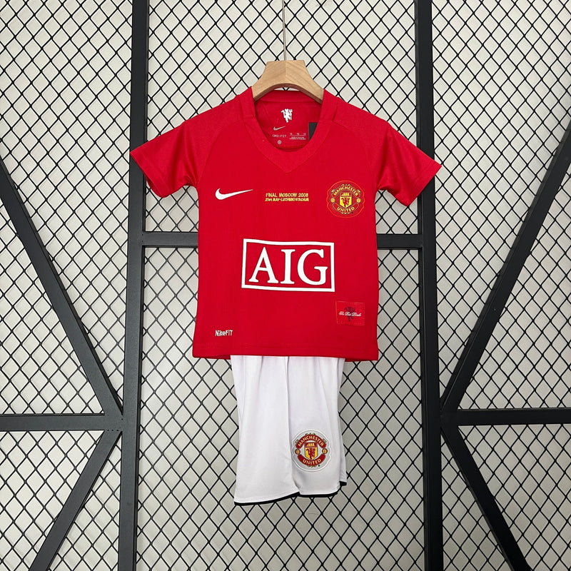 MANCHESTER UNITED ESPECIAL CHAMPIONS LEAGUE FINAL I 07/08 KIT INFANTIL (RETRO)