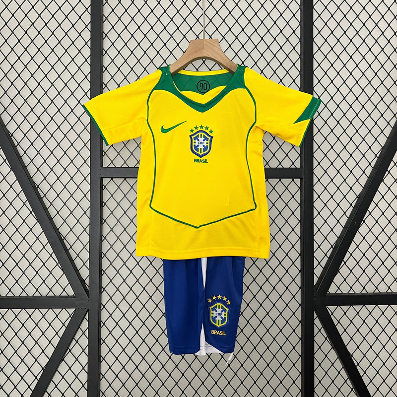 BRASIL I 2004 KIT INFANTIL (RETRO)