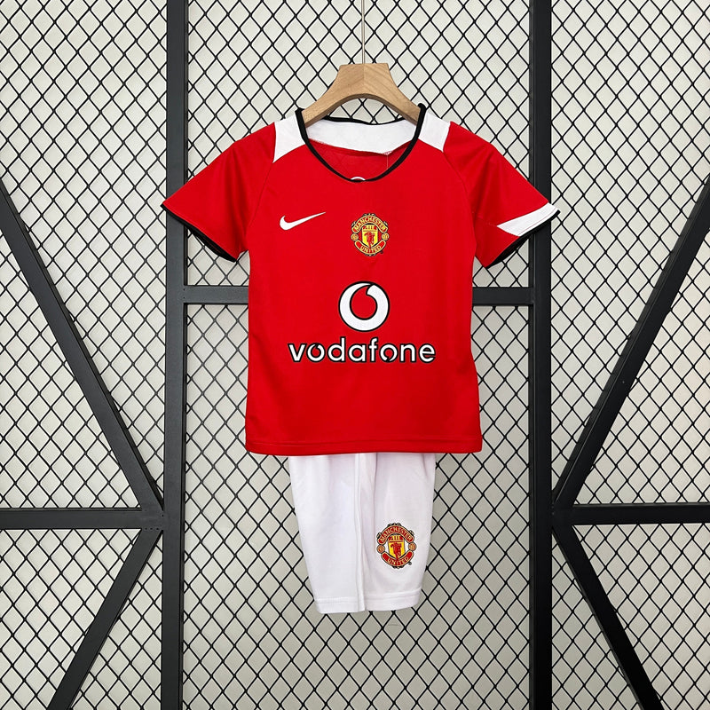 MANCHESTER UNITED I 05/06 KIT INFANTIL (RETRO)