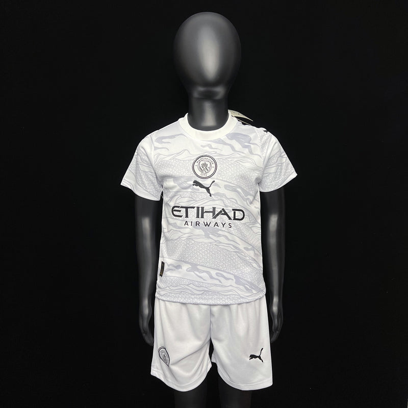 MANCHESTER CITY LIMITED EDITION I 24/25 KIDS KIT