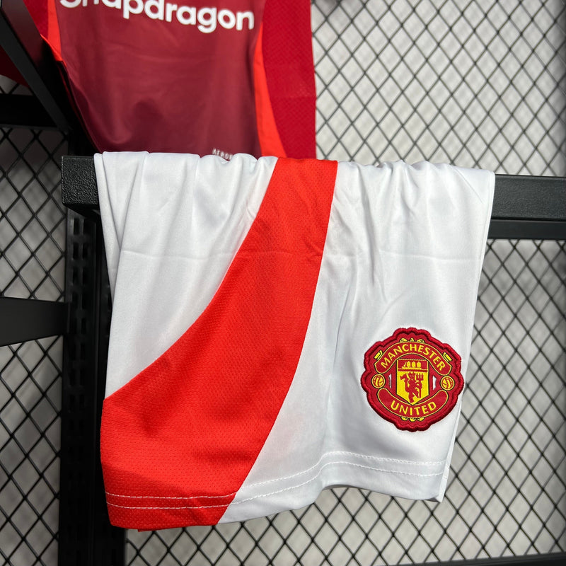 MANCHESTER UNITED I 24/25 KIT INFANTIL