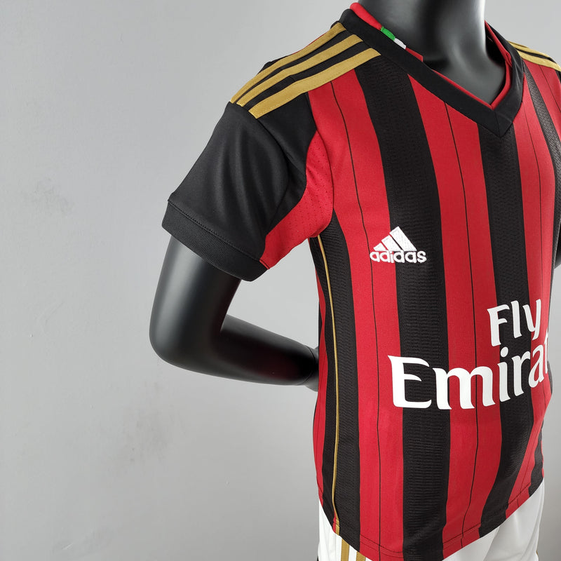 MILAN I 14/15 (RETRO) KIT INFANTIL