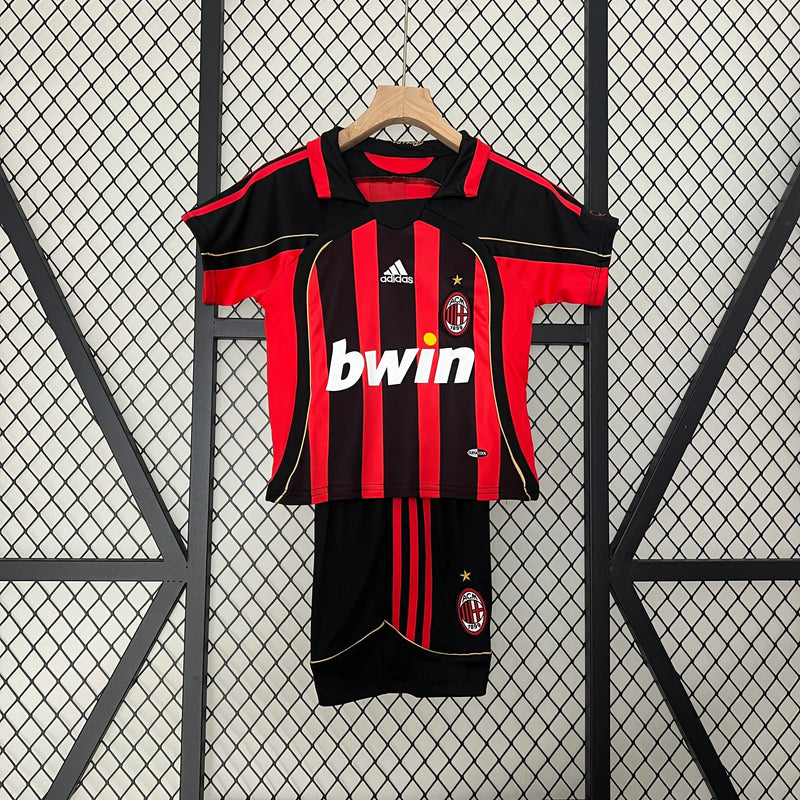 MILAN I 06/07 KIT INFANTIL (RETRO)